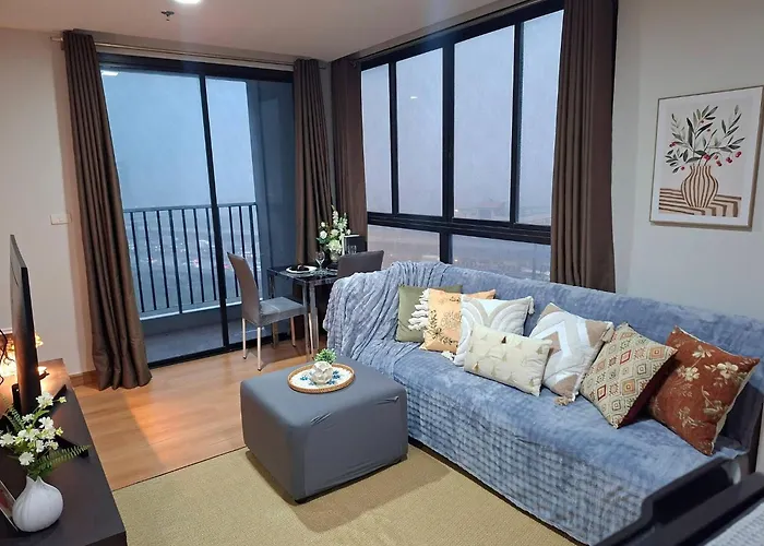 Апартаменты Cozy 1 Bedroom 40 Sqm Corner, 3 Mins To Bts Wutthakat *