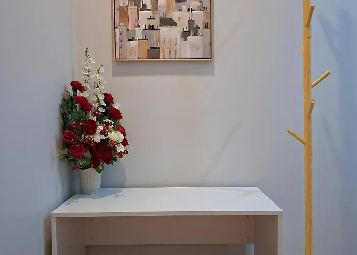 Cozy 1 Bedroom 40 Sqm Corner, 3 Mins To Bts Wutthakat Апартаменты Бангкок