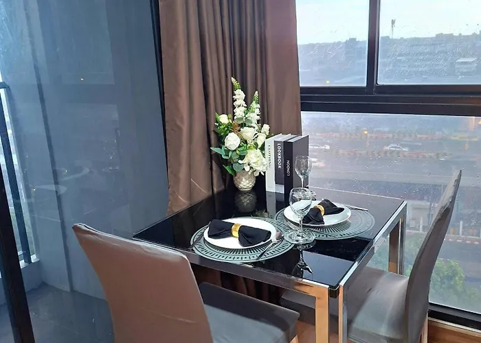 Cozy 1 Bedroom 40 Sqm Corner, 3 Mins To Bts Wutthakat *
