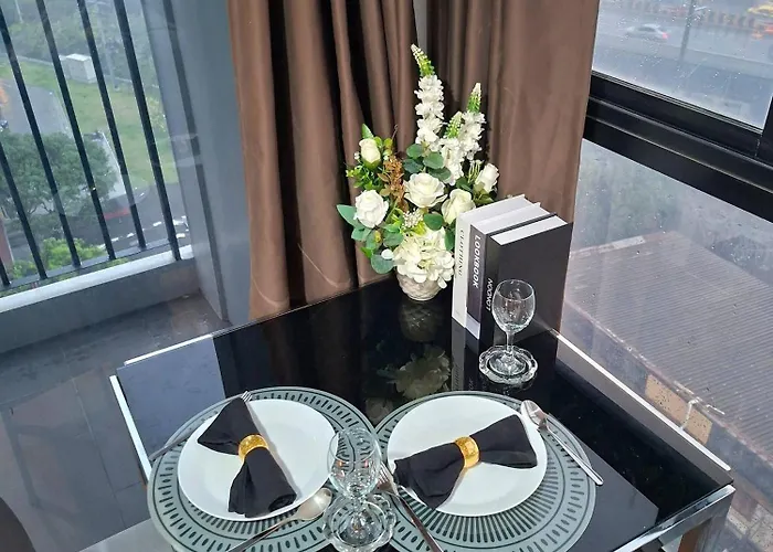 Cozy 1 Bedroom 40 Sqm Corner, 3 Mins To Bts Wutthakat