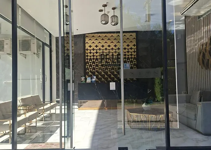 Cozy 1 Bedroom 40 Sqm Corner, 3 Mins To Bts Wutthakat * Бангкок